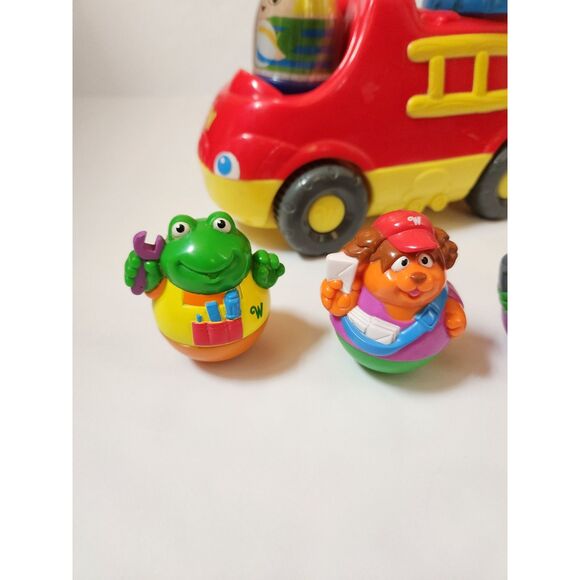 Weebles firetruck 4 weeble characters lot - Picture 5 of 6